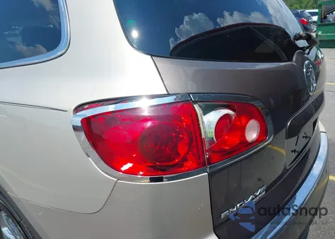 2010 Buick Enclave 1Xl z USA, uszkodzony, nr VIN 5GALRBED7AJ148296